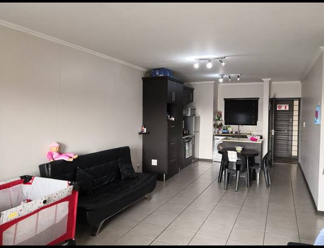 2 BEDROOM SECTIONAL TITLE SOLD IN SHERWOOD